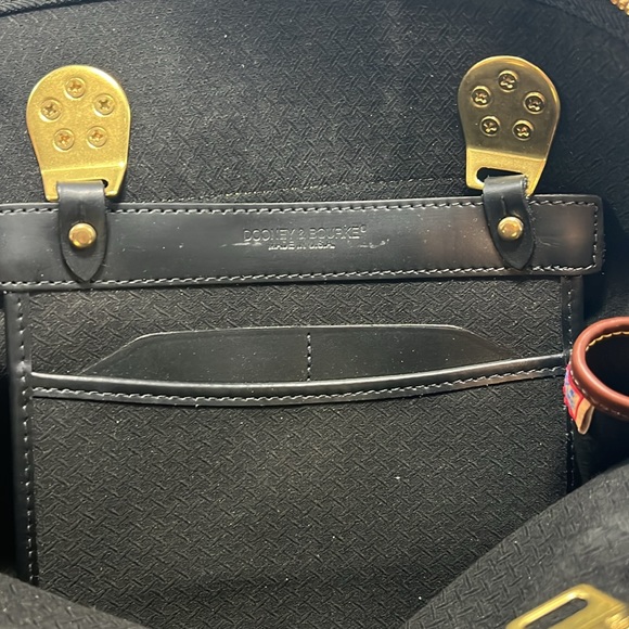 VINTAGE Dooney and Bourke Cabriolet Dome Satchel * Made in USA * - Picture 8 of 10